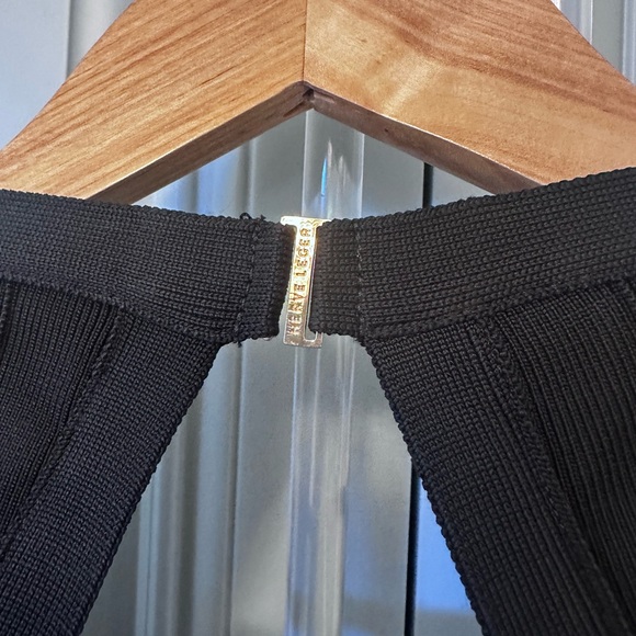 Authentic Herve Leger Black Backless Dress- sexy and classic - Picture 4 of 7